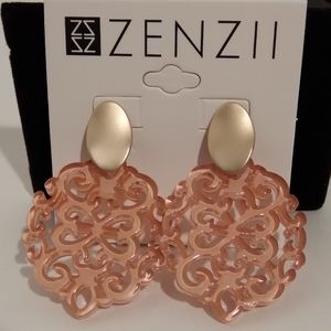 Beige/Light Peach Resin Damask Gold Tone Drop Post Earrings 2"
